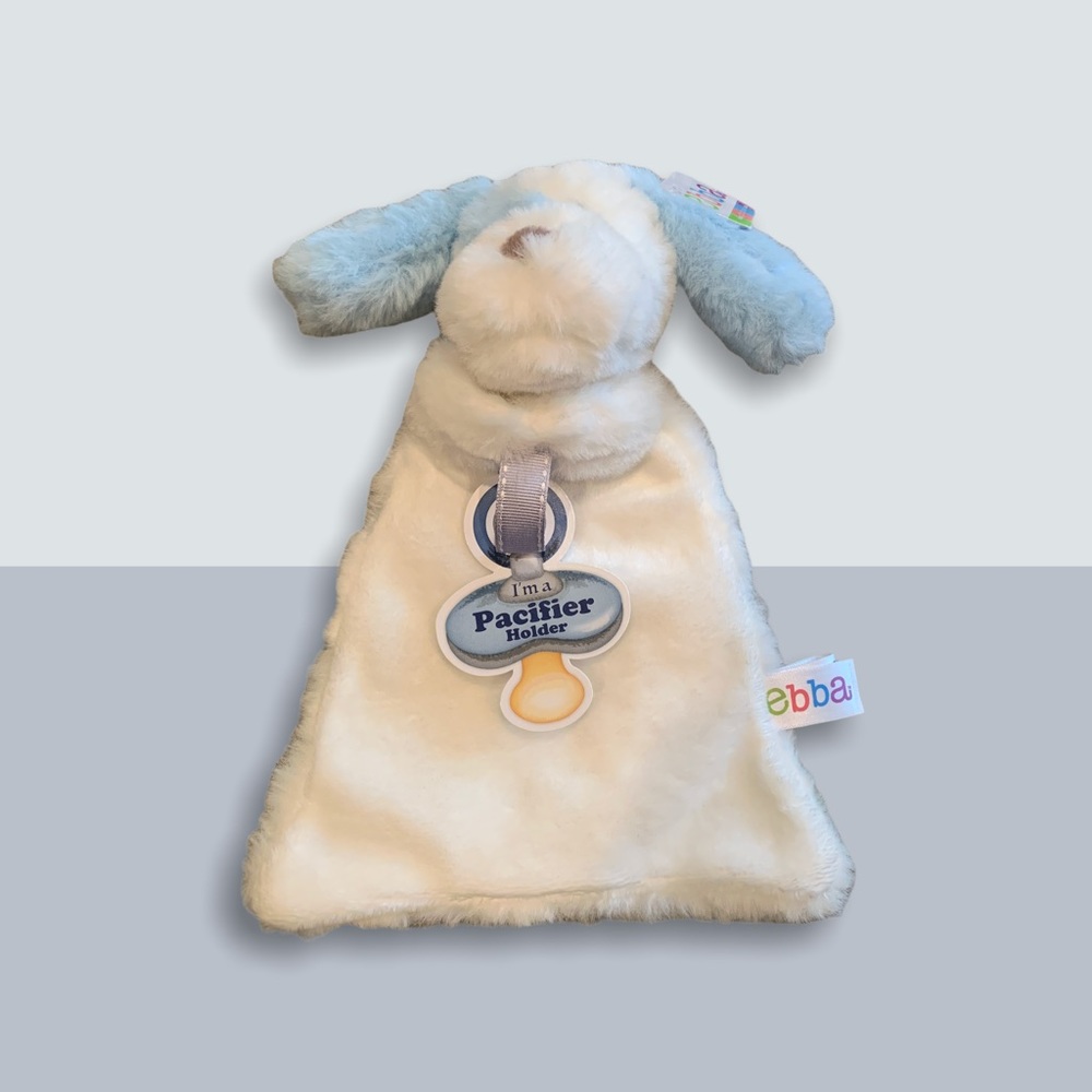 Cuddly Pacifier Holder NEW 🐻